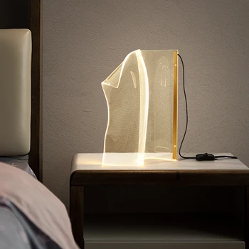 Creative Living Masă LED Lumina de Ghidare a Luminii Dormitor Noptieră Aur Lampa de Birou Moderna Nordic Showroom Simplu Program de Designer