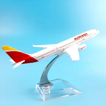 1/400 Iberia Aerian de Pasageri A330-200 Avion Avion Avion Model Desktop Decor Copii Cadou Biplan Avion Drone 3D Kituri de Ambarcațiuni