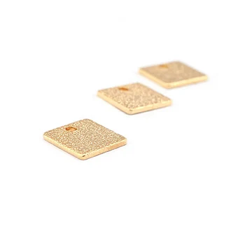 30PCS 8MM Grosime de 0,7 MM cu Aur de 24K Culoare Alamă Mată Pătrat Farmece de Înaltă Calitate Bijuterii Diy Constatările Accesorii