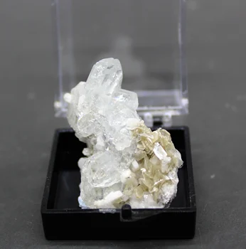 Naturale Rare Acvamarin bijuterie Minerale-specimen de pietre si cristale cristale de cuarț pietre pretioase dimensiuni cutie 3.4 cm